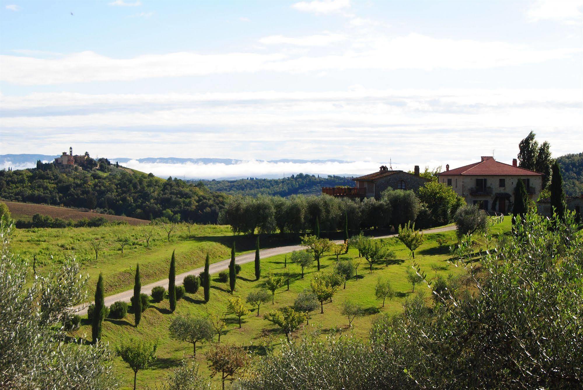 Agriturismo Fattoria Voltrona San Gimignano Extérieur photo